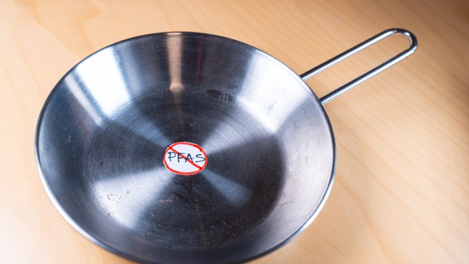 non toxic kitchen utensils and pans